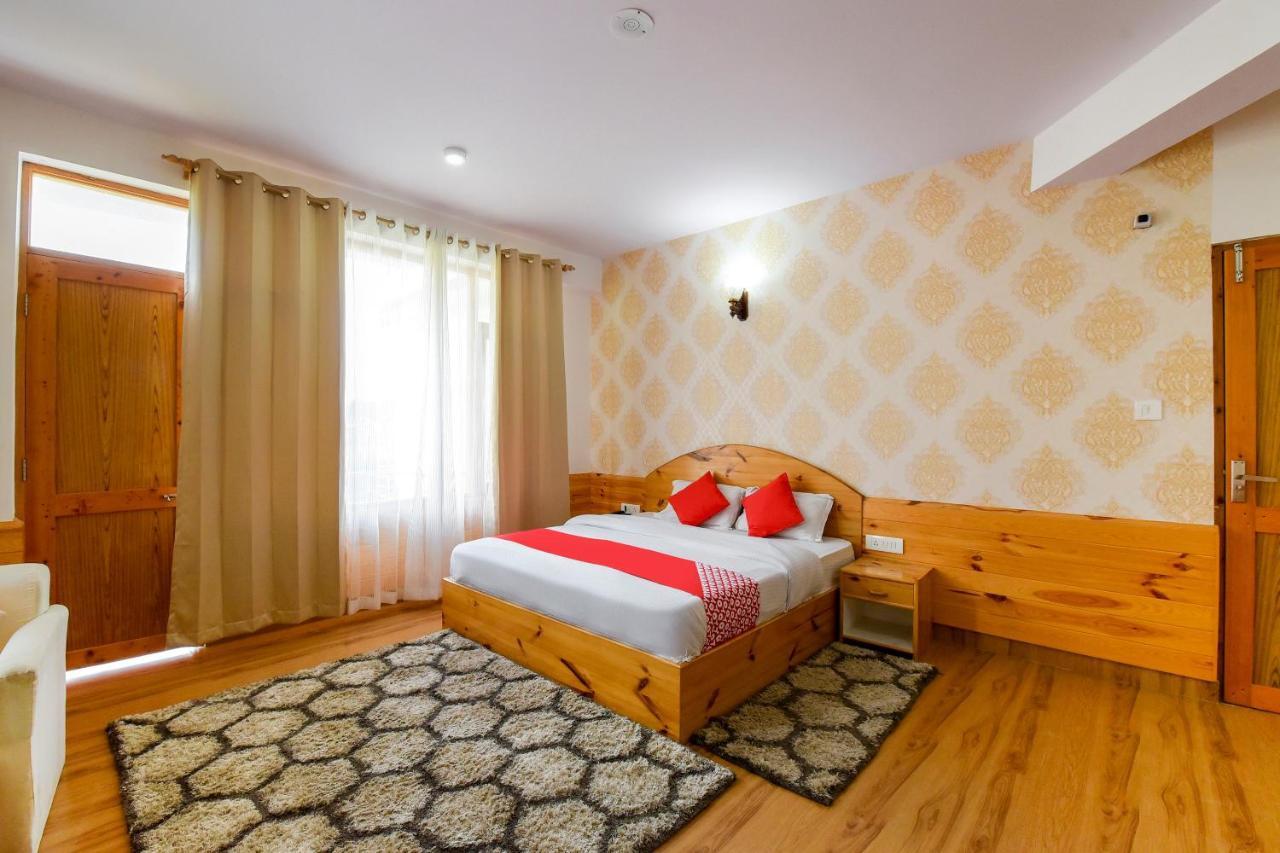 Kingscloud Hotell Manāli Rum bild